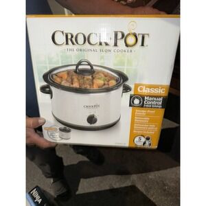 Crock Pot  5 Quart slow cooker.